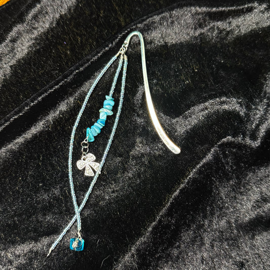 The Bookworm’s Bow (Bookmark)